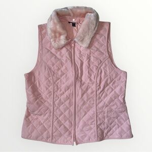 Vintage I.N. Studio Women's Pink Quilted Vest with Faux Fur Collar